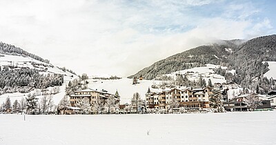 ein Bild sagt mehr als 1000 Worte denn so soll Winter sein ... www.sporthotel-sillian.at #winterwonderland️ #hochpustertal #myosttiorl #enjoyosttirol #ski #skihit #topski